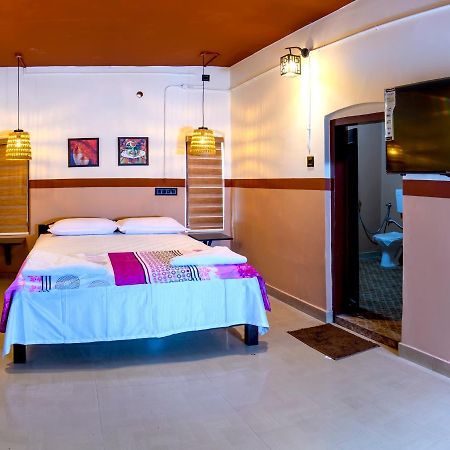 Rams Guest House The Valley Near Kims Hospital تريفِندرم المظهر الخارجي الصورة